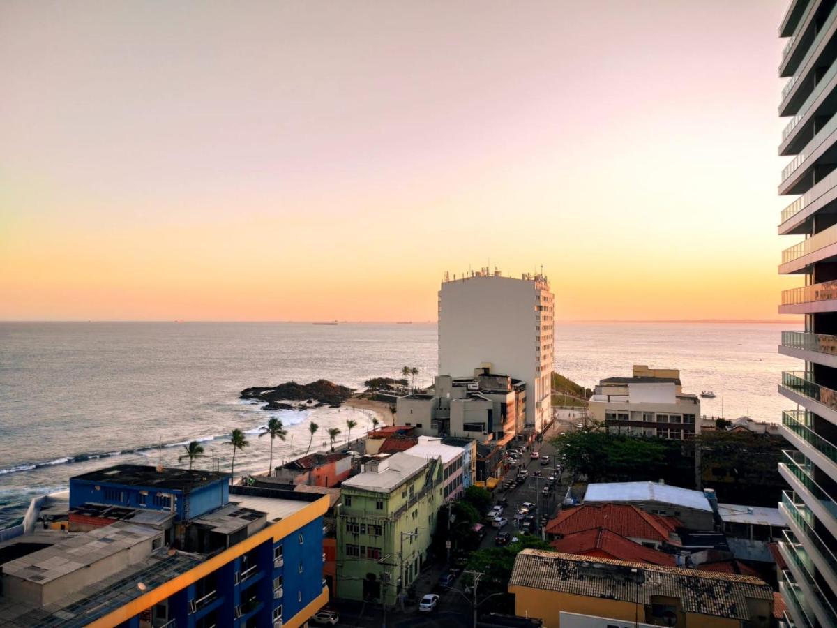 Smart Farol Da Barra - Vista Mar Com Varanda Arejada Appartement Salvador Buitenkant foto