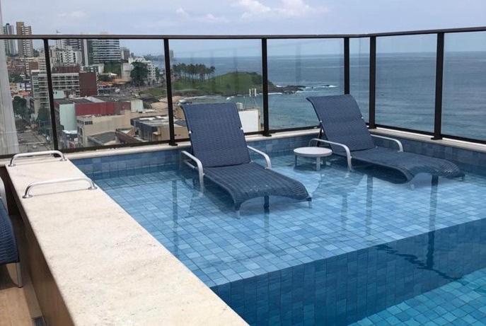 Smart Farol Da Barra - Vista Mar Com Varanda Arejada Appartement Salvador Buitenkant foto